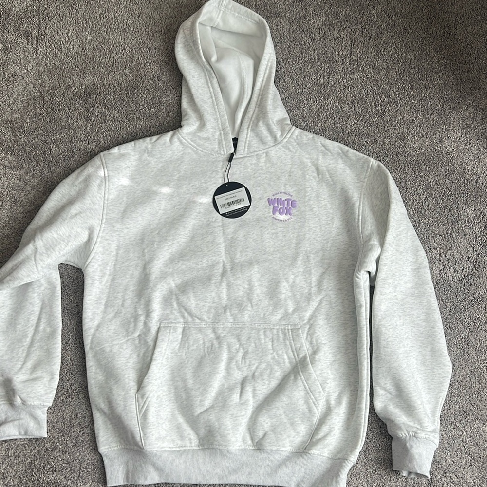 NWT White Fox Boutique OVERSIZED sweatshirt size s/m